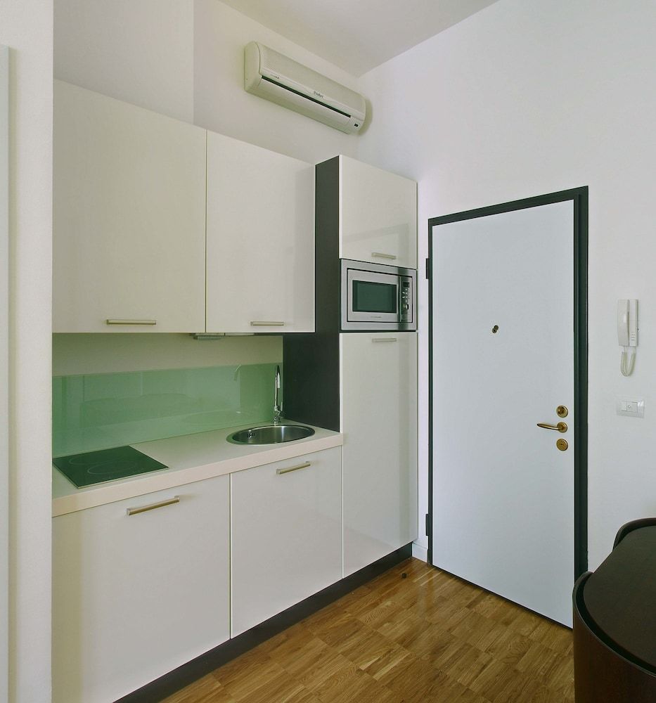 Milan Apartment Rental Studio 10
