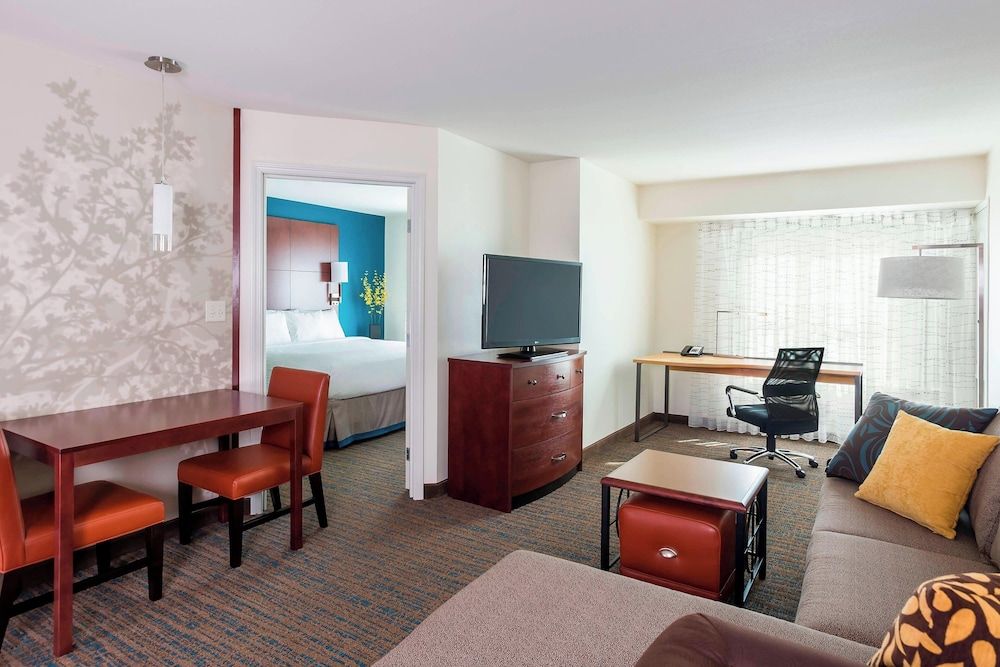 Room, 1 Bedroom (Mobility/Hearing Accessible, Tub)