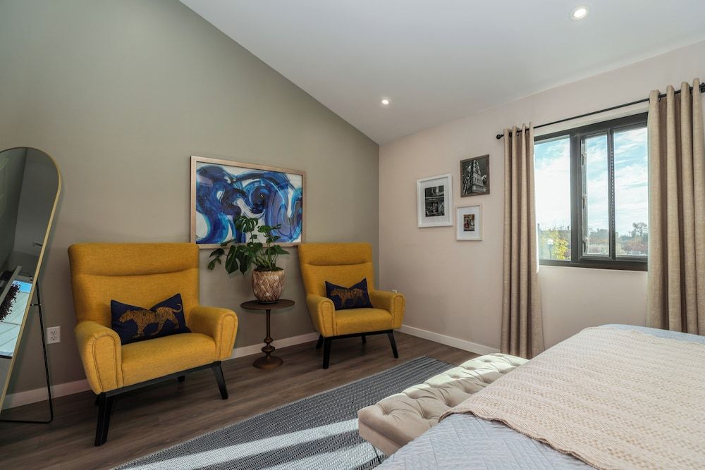 Classic Loft, 1 King Bed