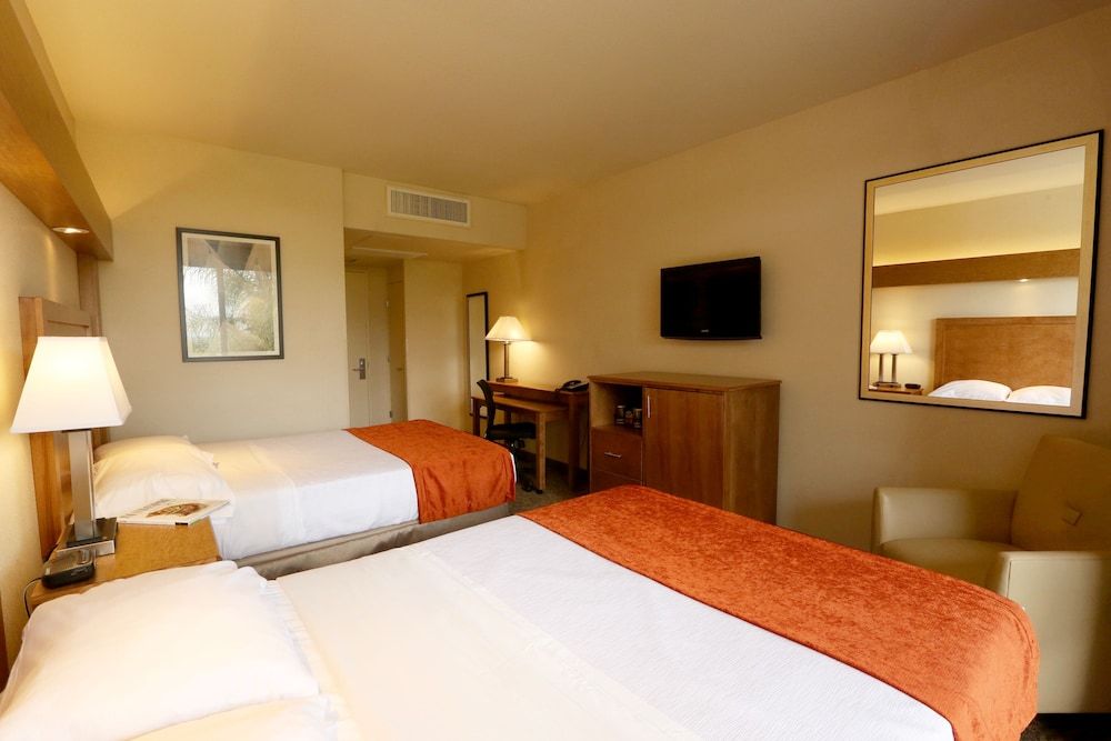 Kellogg West Conference Center and Hotel Double Room, 2 Double Beds 2