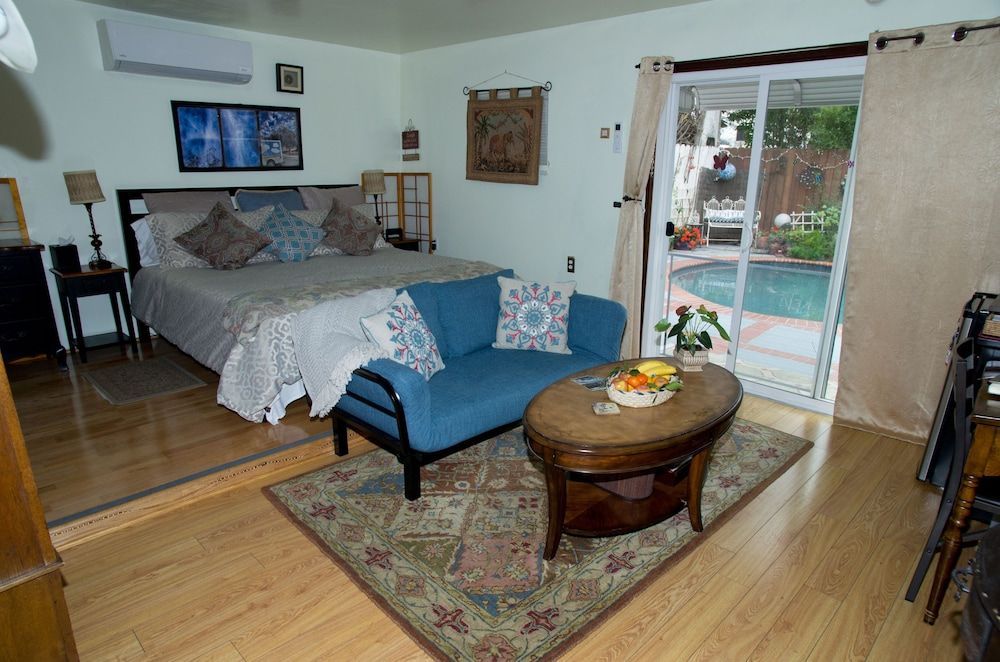 Premium Studio Suite, Non Smoking, Pool View