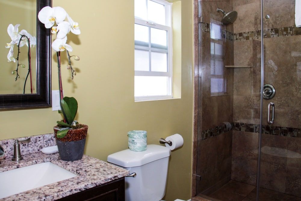 El Royale Hotel Near Universal Studios Deluxe Queen Room 8