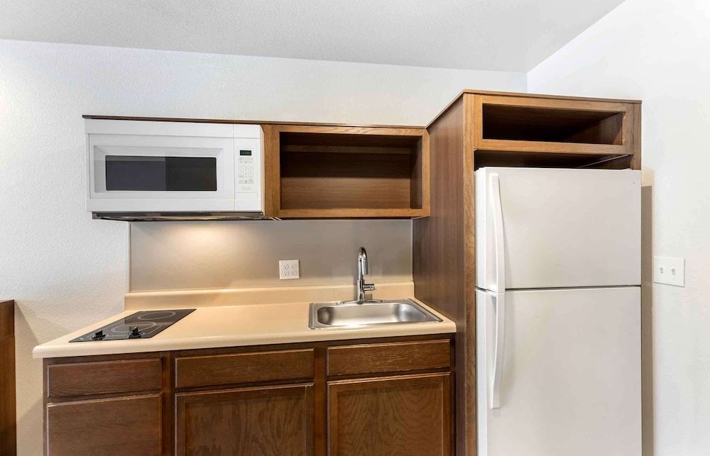 Extended Stay America Suites - Denver - Centennial Standard Studio, Non Smoking, Refrigerator & Microwave 6