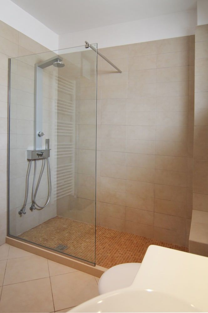 Delina Mountain Resort Junior Suite, Mountain View 9