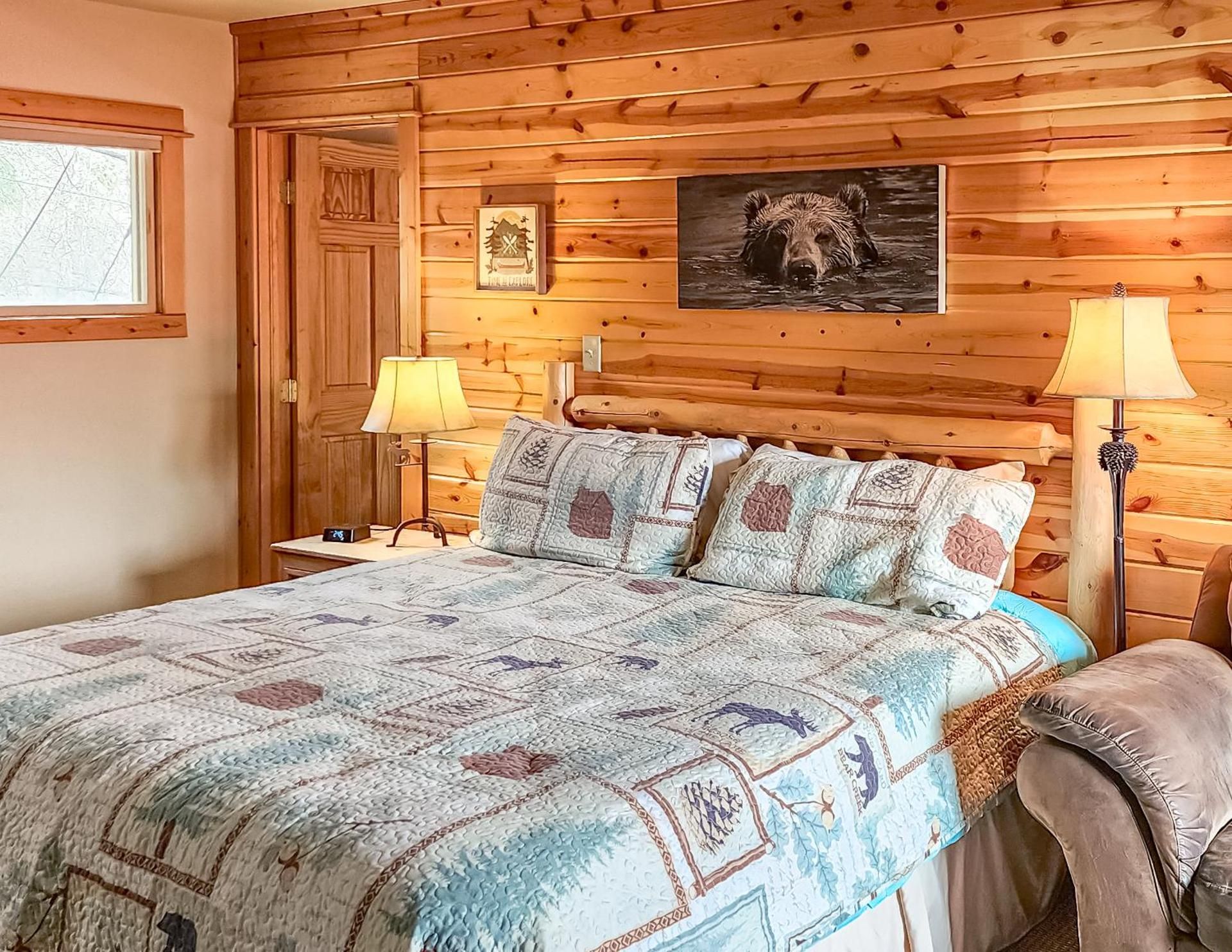 undefined Nicky's Resort 6