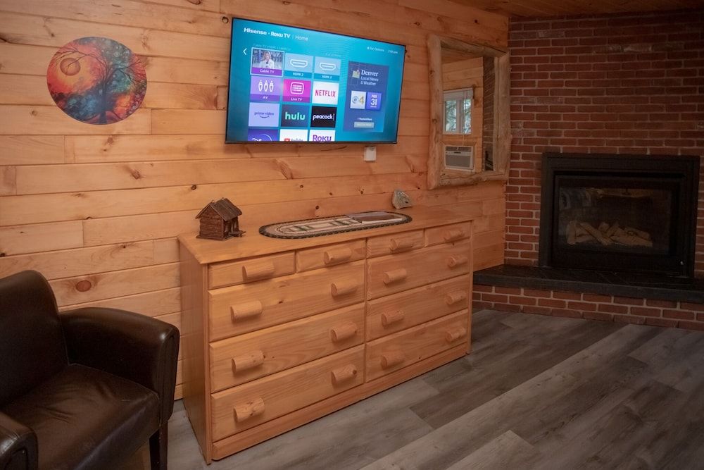 Nicky's Resort Room, 1 King Bed 19