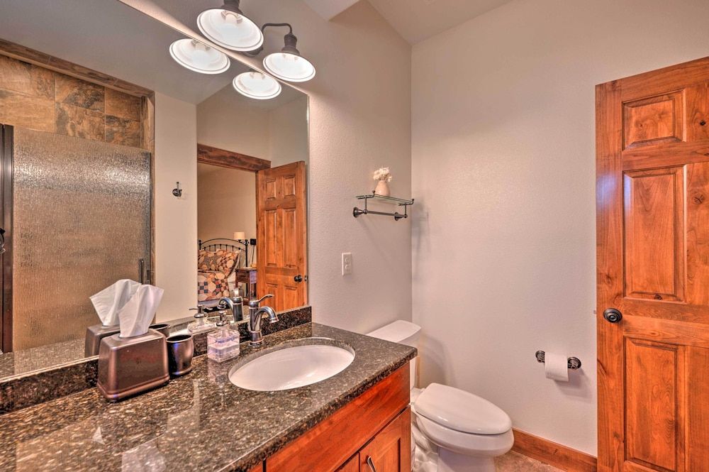 undefined Estes Park Home w/ Hot Tub ~ 5 Mi to Rmnp! 4