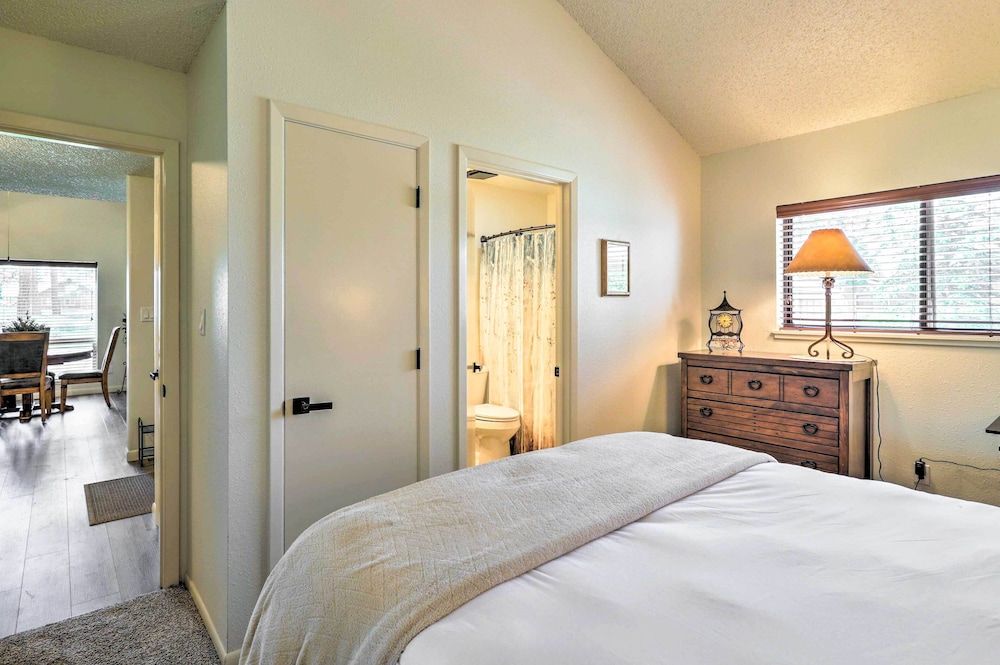 Apartment (2 Bedrooms)