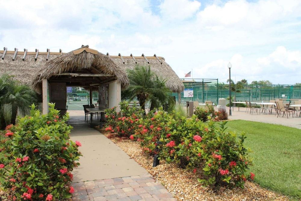 Beach & Tennis 3808