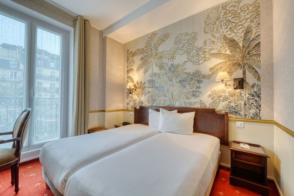 Room - 1 Twin, City View