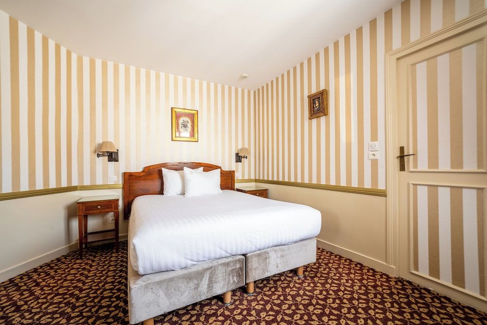 Hotel Belfast Classic Double Room 3