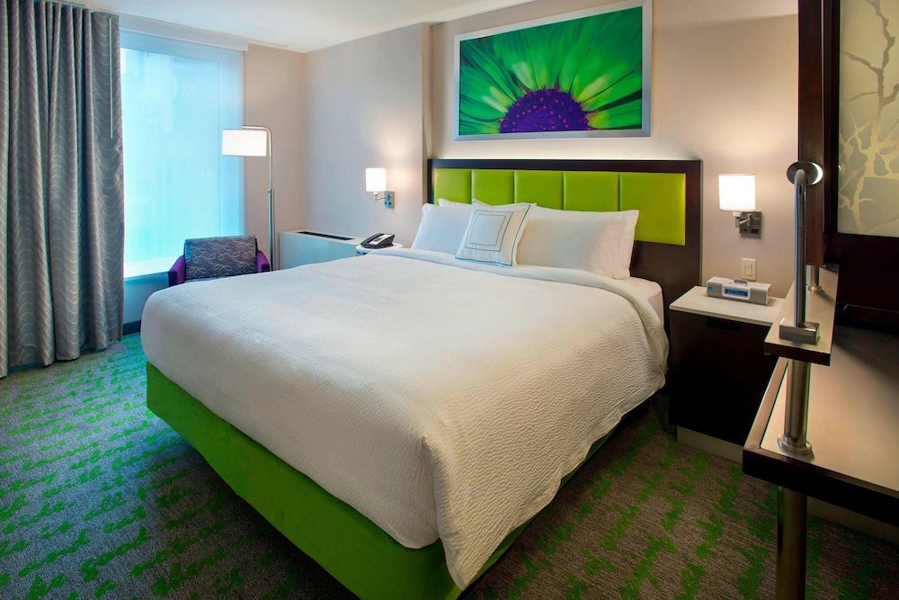 SpringHill Suites by Marriott New York Midtown Manhattan Studio, 1 King Bed