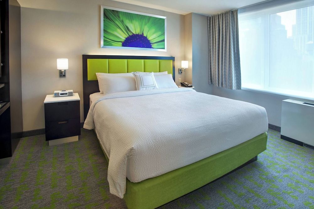 SpringHill Suites by Marriott New York Midtown Manhattan Studio, 1 King Bed 4