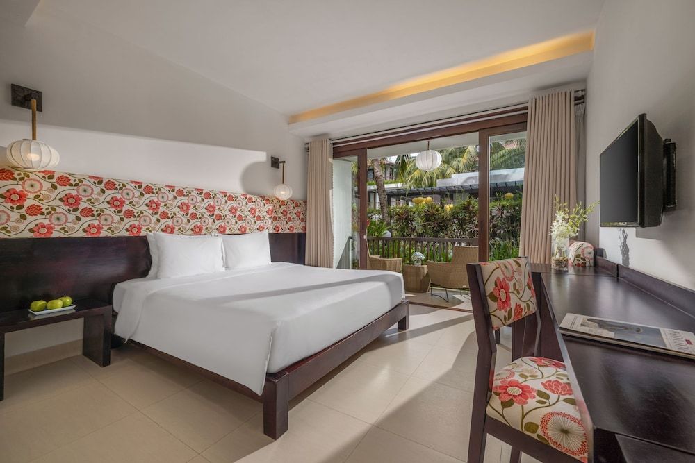 undefined Emerald Hoi An Riverside Resort 5