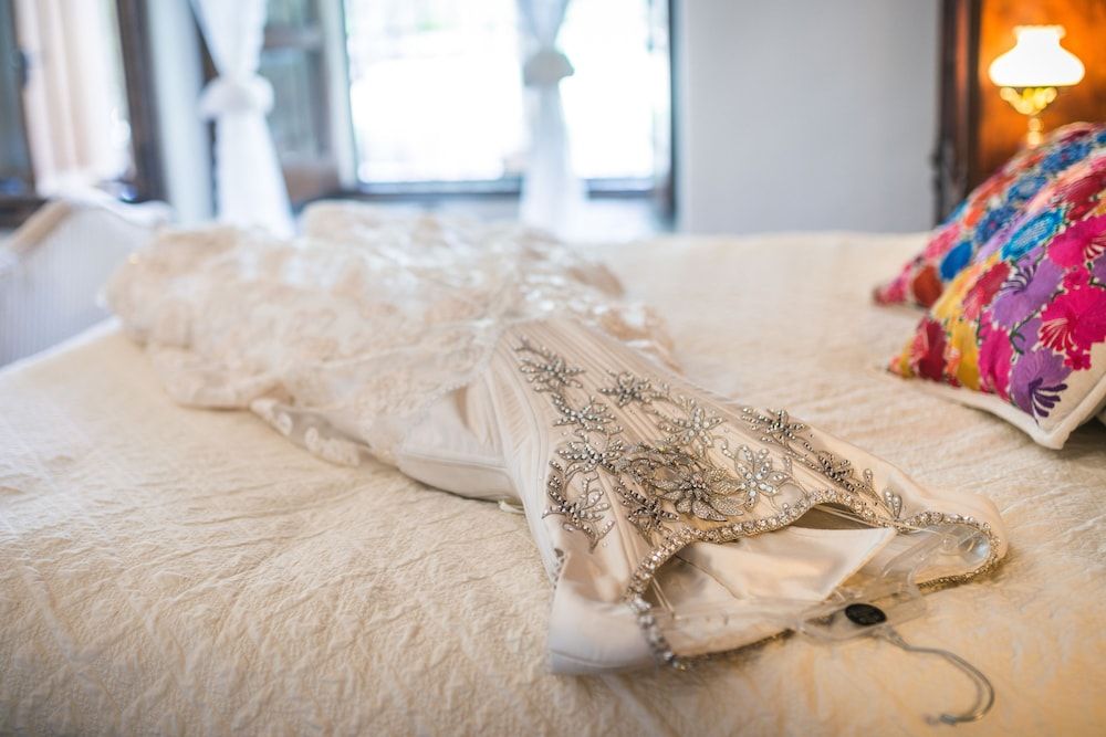 Superior Suite, 1 King Bed, Lake View
