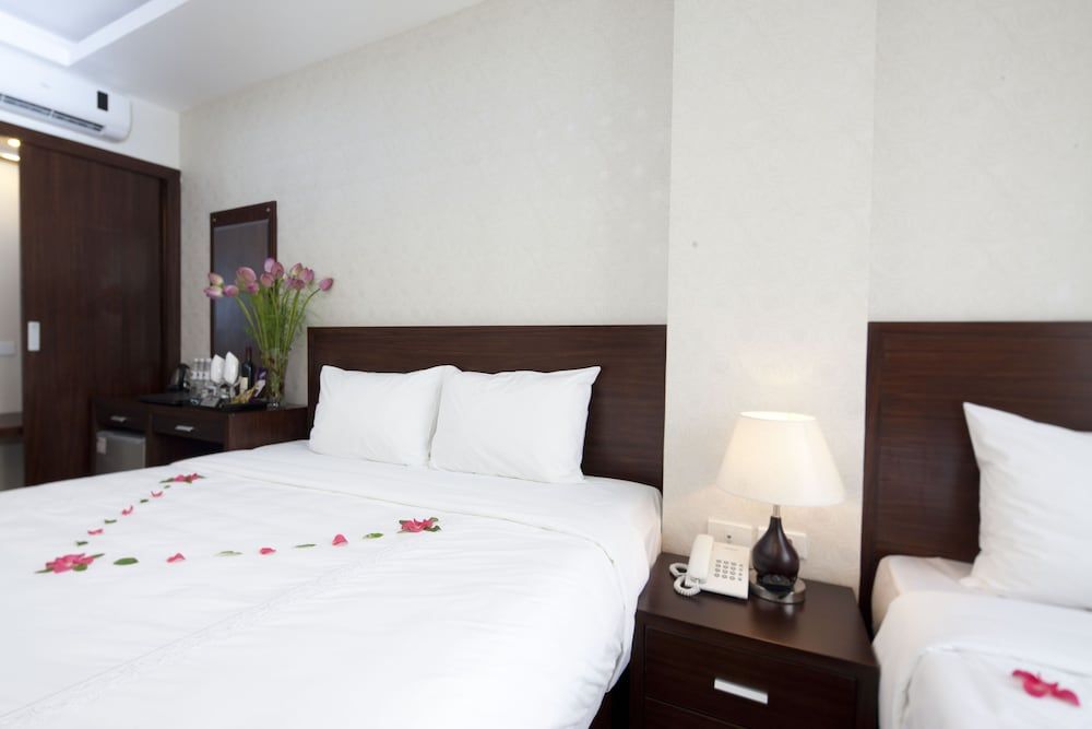 undefined Rising Dragon Legend Hotel 7