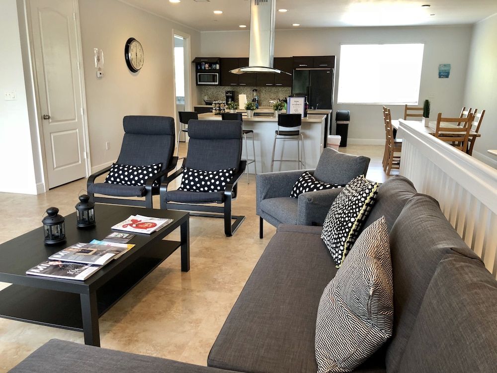 undefined Luxury Home by Ideal Experience VR 9