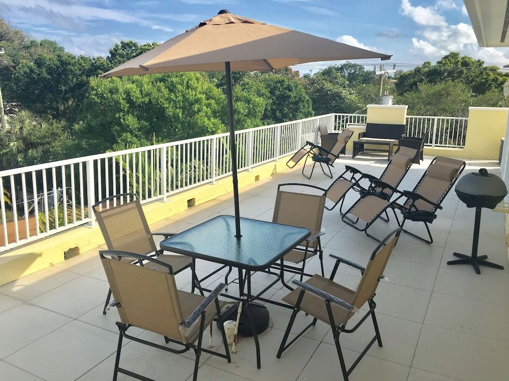 4BR Townhouse 906 by Ideal Experience VR Townhome, 4 Bedrooms, Non Smoking 17