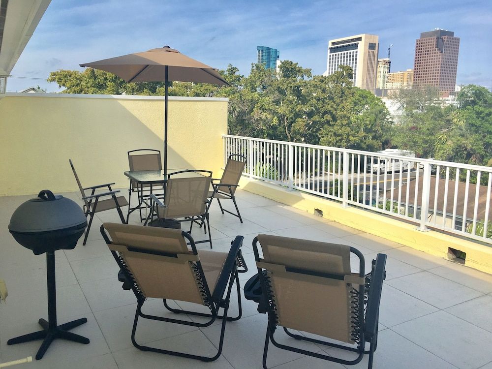 4BR Townhouse 906 by Ideal Experience VR Townhome, 4 Bedrooms, Non Smoking 16