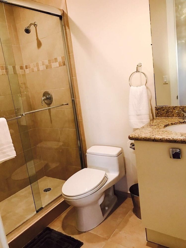 4BR Townhouse 906 by Ideal Experience VR Townhome, 4 Bedrooms, Non Smoking 22