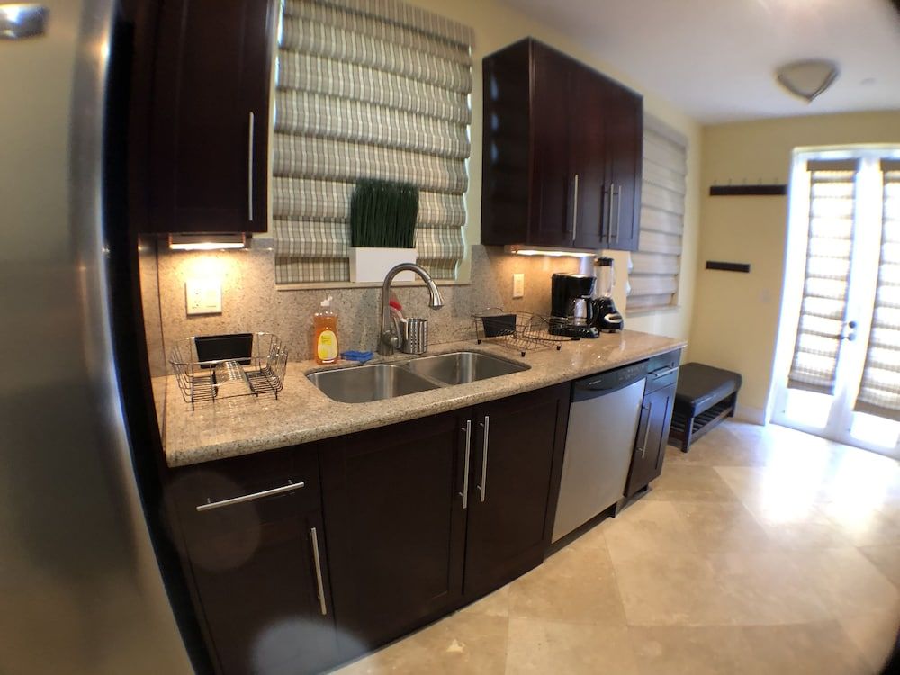 undefined 3BR Home wRooftop by Ideal Experience VR 6