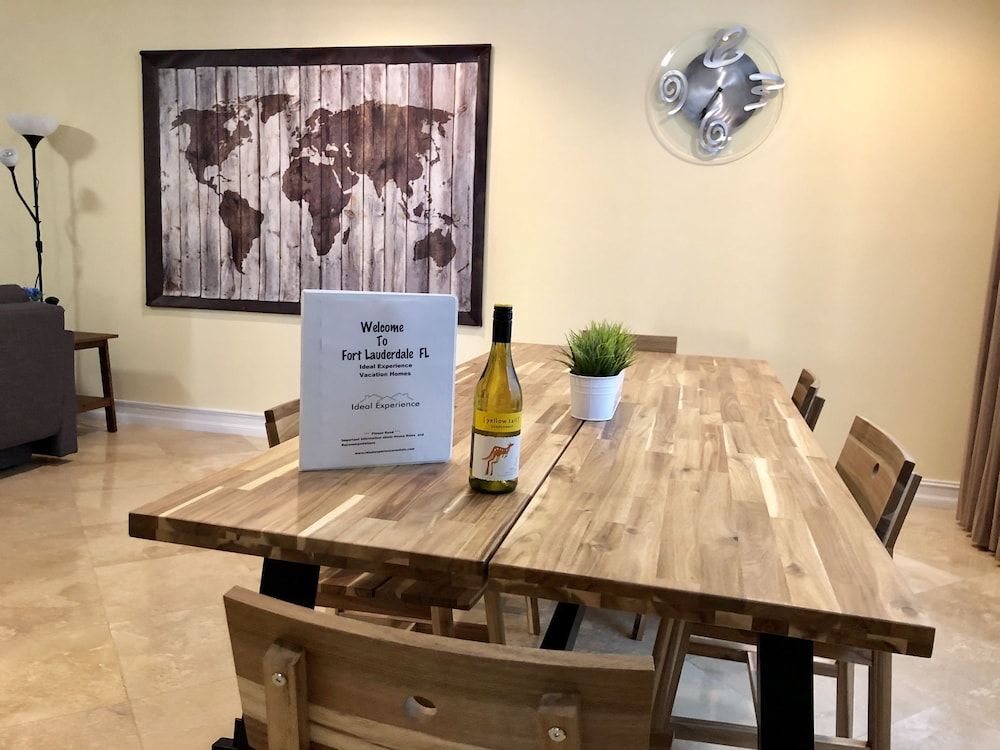 undefined 3BR Home wRooftop by Ideal Experience VR 10