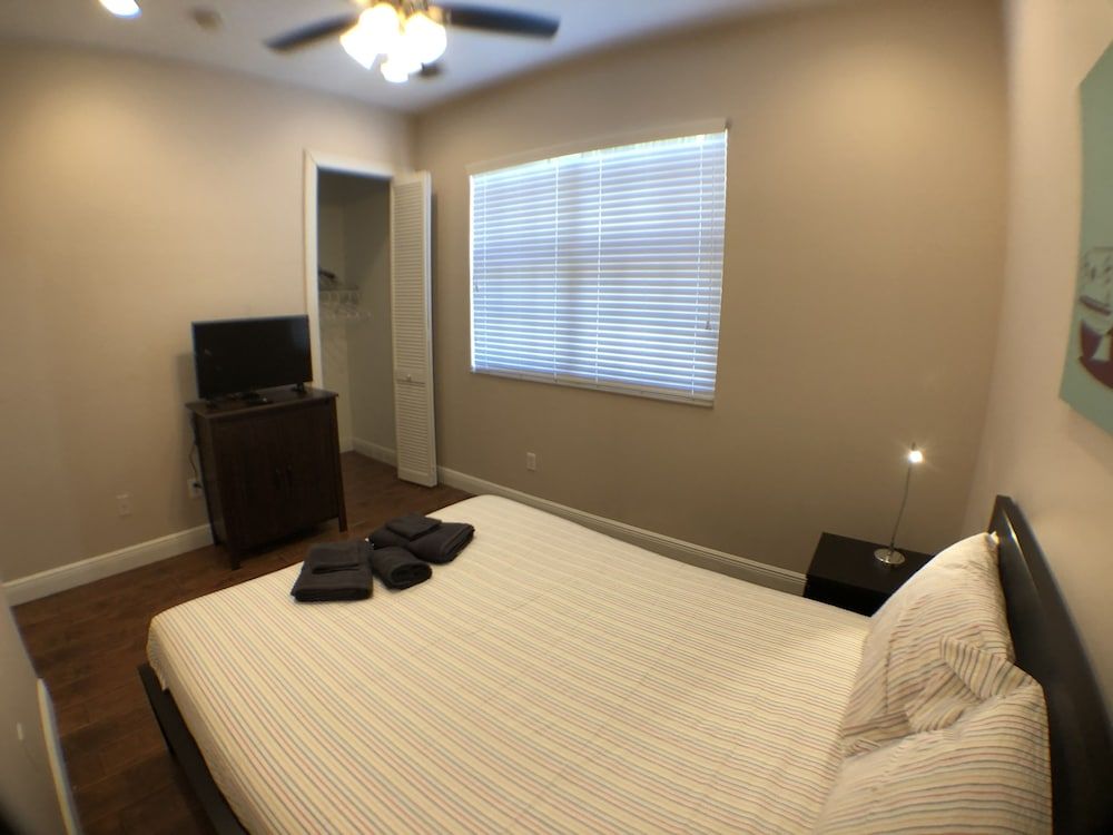 undefined 4BR House 219 by Ideal Experience VR 10