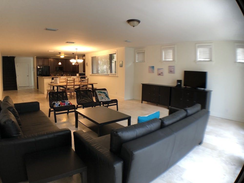 undefined Huge House in Fort Lauderdale -  821 4