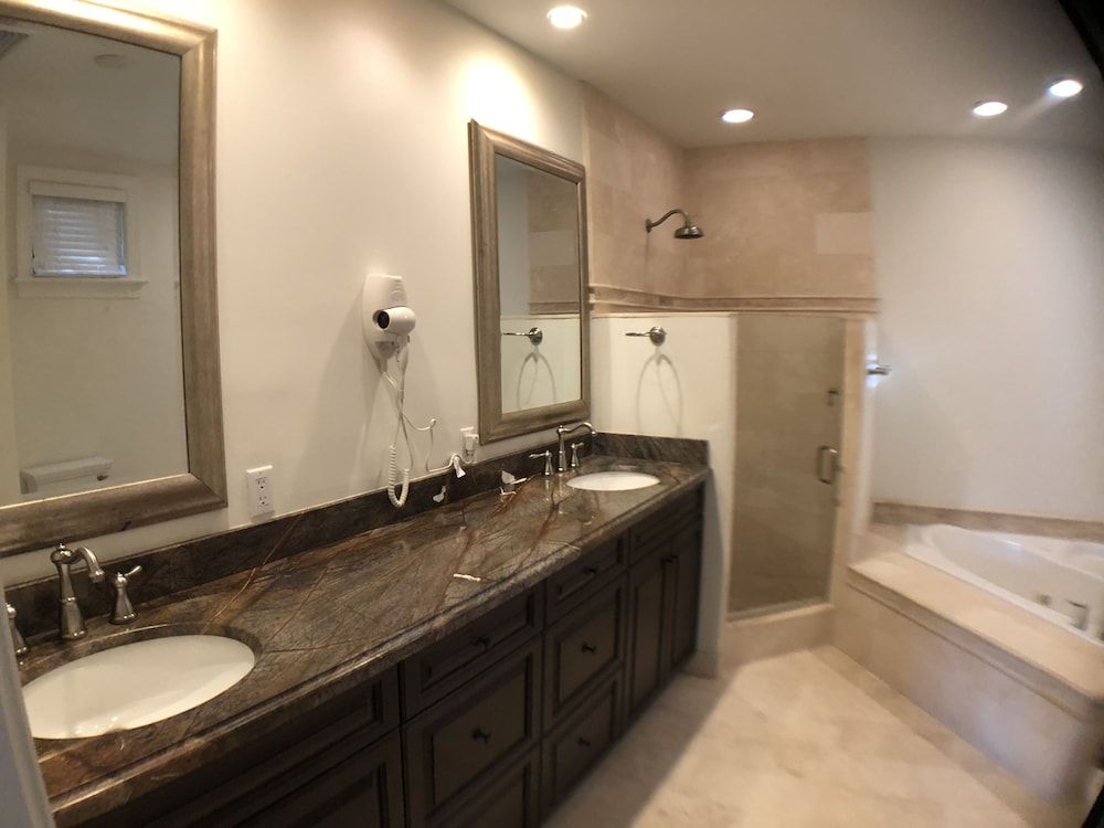 Huge House in Fort Lauderdale -  821 House, 3 Bedrooms, Kitchen 13