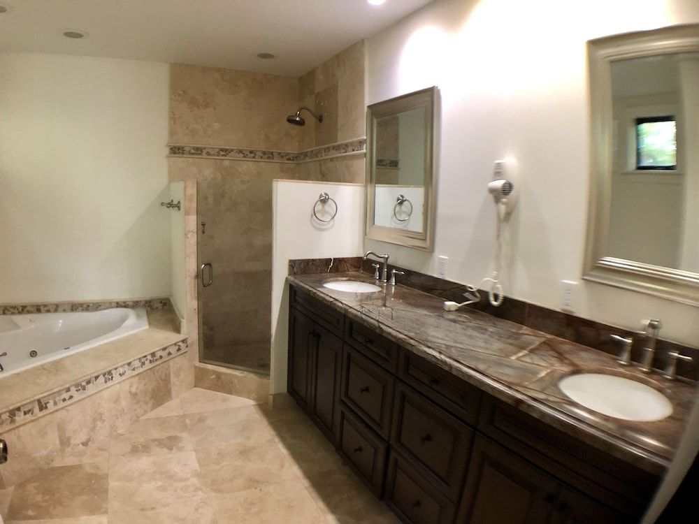 Huge House in Fort Lauderdale - 819 House, 3 Bedrooms, Kitchen 11