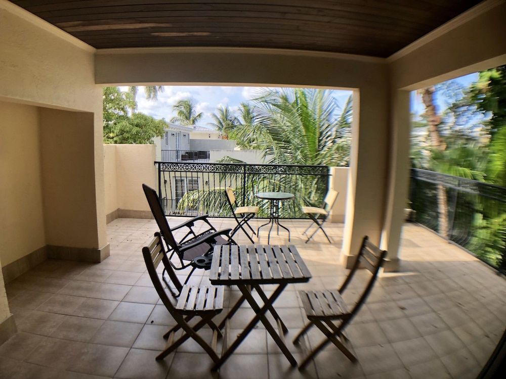 undefined Huge House in Fort Lauderdale - 819