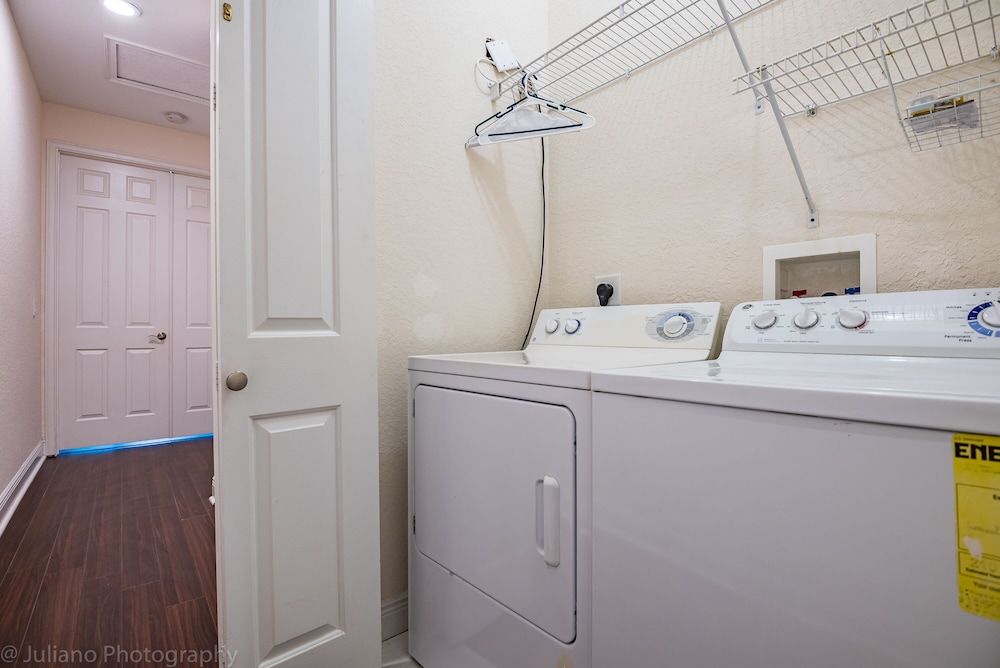 Las Olas Maison de Ville Near Fort Lauderdale Beach Luxury Townhome, 3 Bedrooms, Hot Tub, Garden View 7