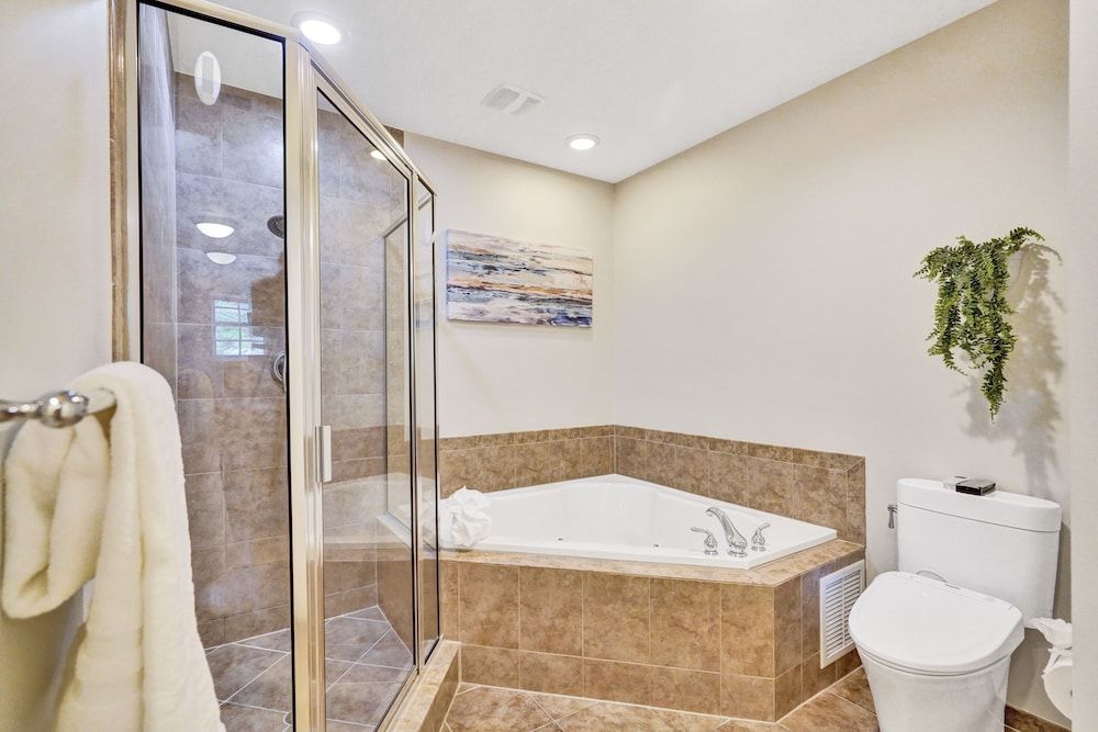 Fabulous 4BR home close to beach House 51