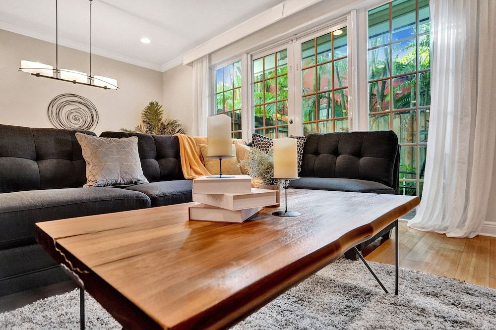 Fabulous 4BR home close to beach House 33