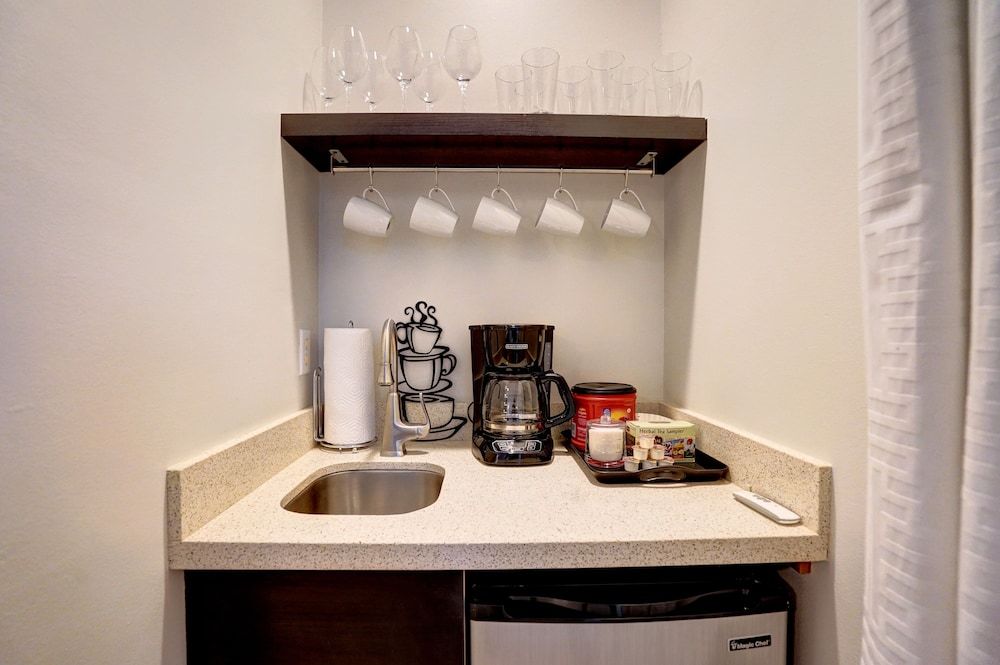 Fabulous 4BR home close to beach House 15