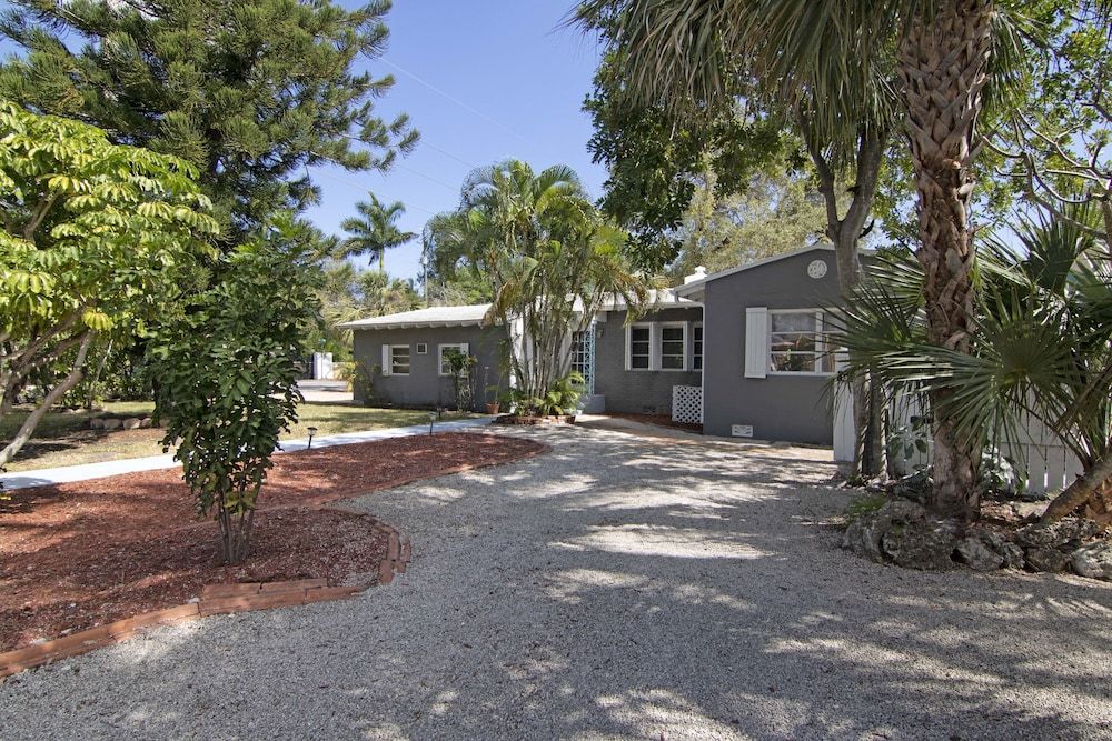 undefined Tarpon River Getaway