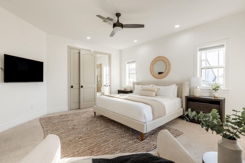 undefined Waterfront w Dock Grace Harbor by Rovetravel 7