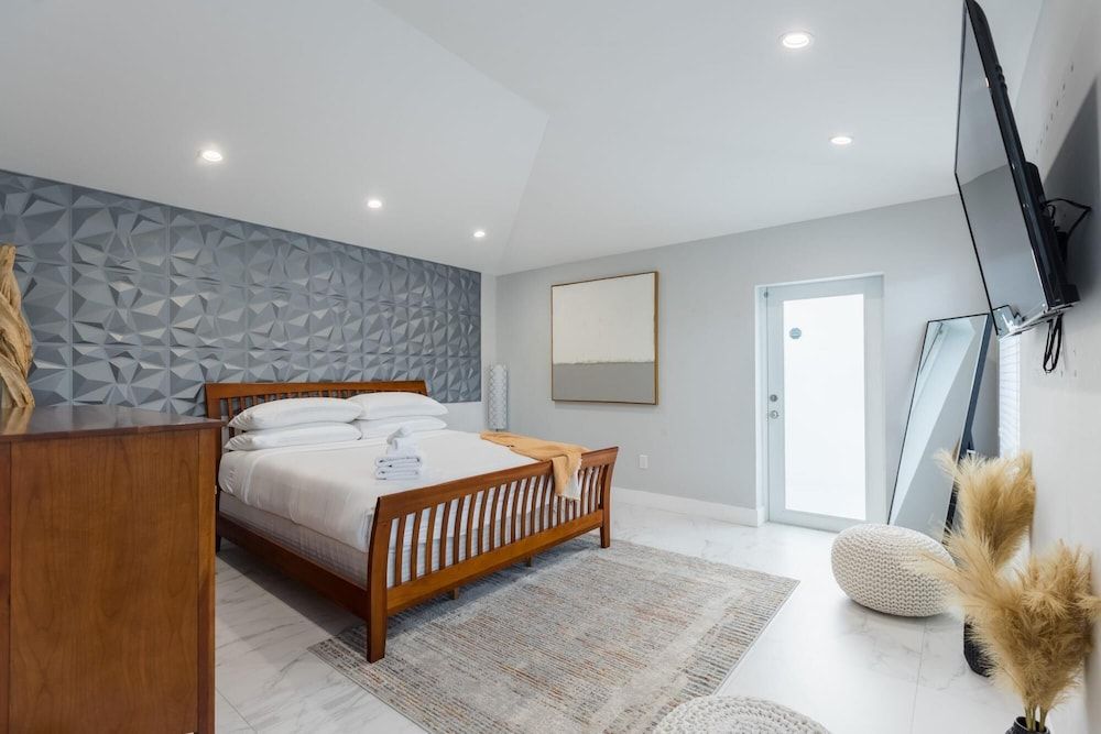 undefined Heated Pool BBQ Olas Villa by Rovetravel 4