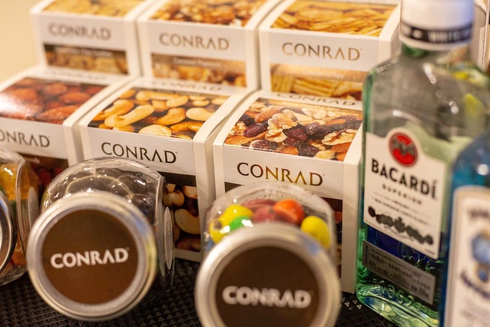 Charming Beachfront Condo With Large Balcony Apartment (2 Bedrooms) 21