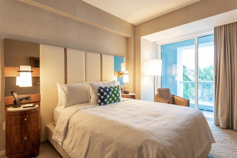 undefined Charming Beachfront Condo With Large Balcony 5