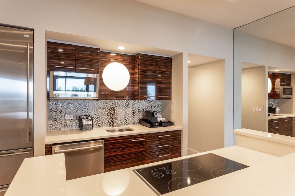 undefined Luxury Condo on the Beach 6