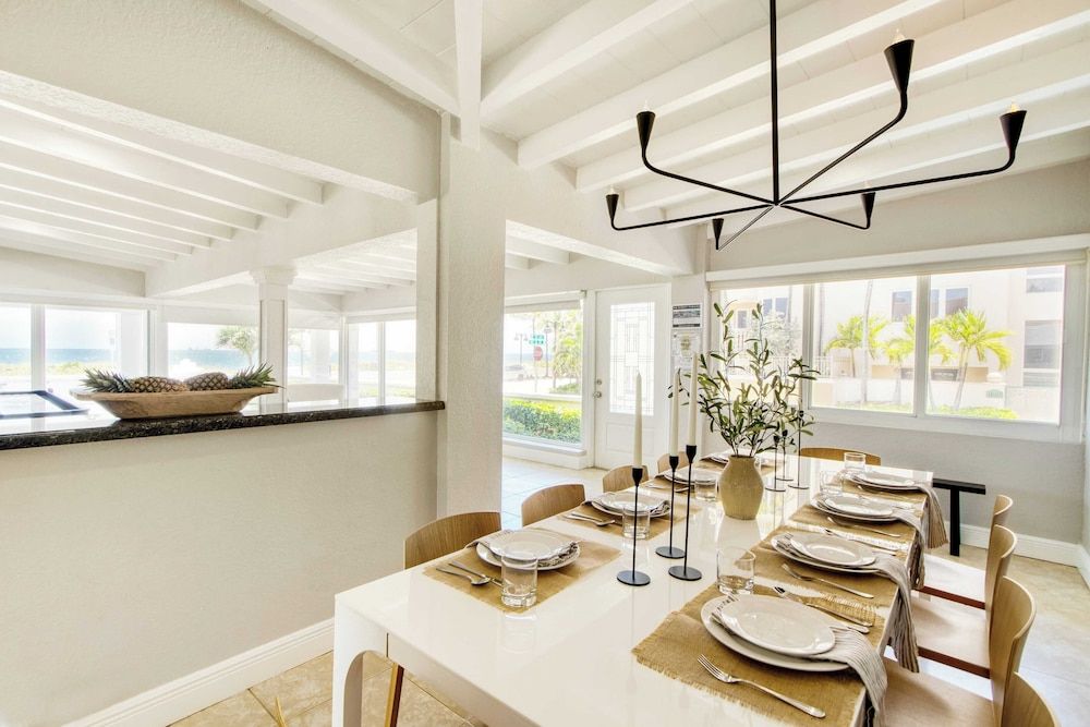 undefined Casa Bermuda by Avantstay Right Across the Street From Fort Lauderdale Beach 7