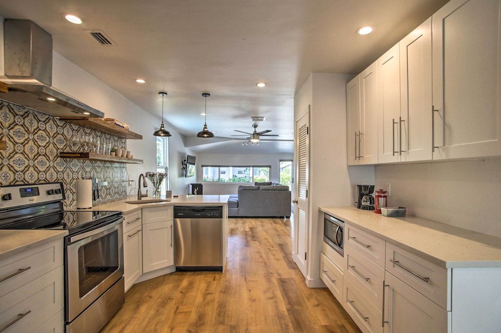 undefined Modern Home w/ Shared Pool in Fort Lauderdale! 7