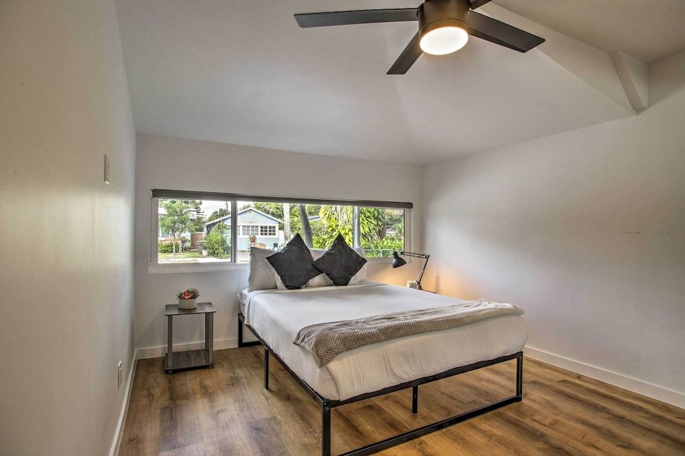 undefined Modern Home w/ Shared Pool in Fort Lauderdale! 5