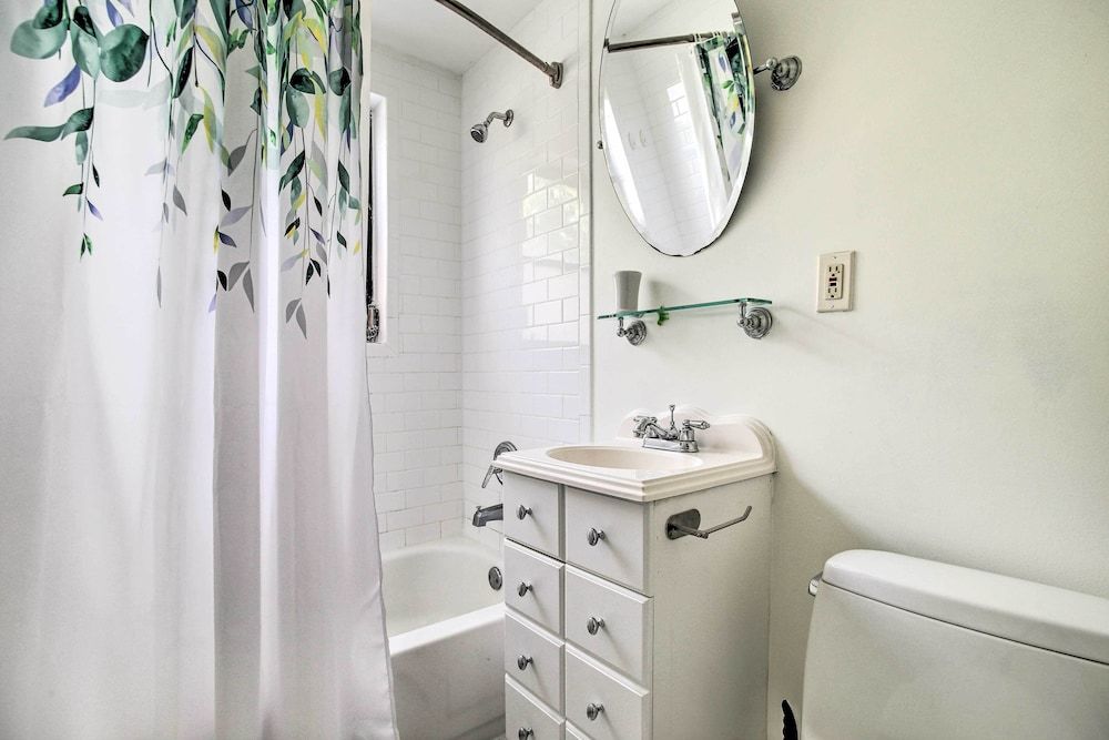 undefined Fort Lauderdale Home w/ Fire Pit Near Beach! 2