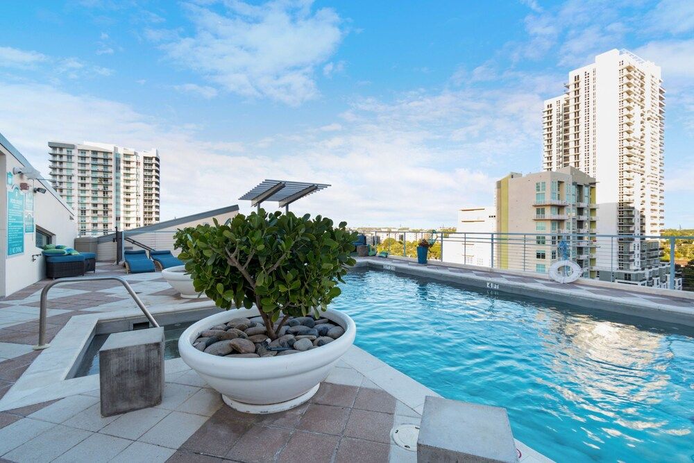 undefined Las Olas Loft Unit Two by Sextant 4