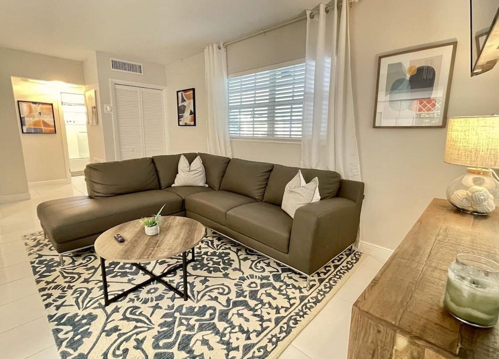 undefined Walk to Fort Lauderdale Beach - Perfect Beach Escape 7