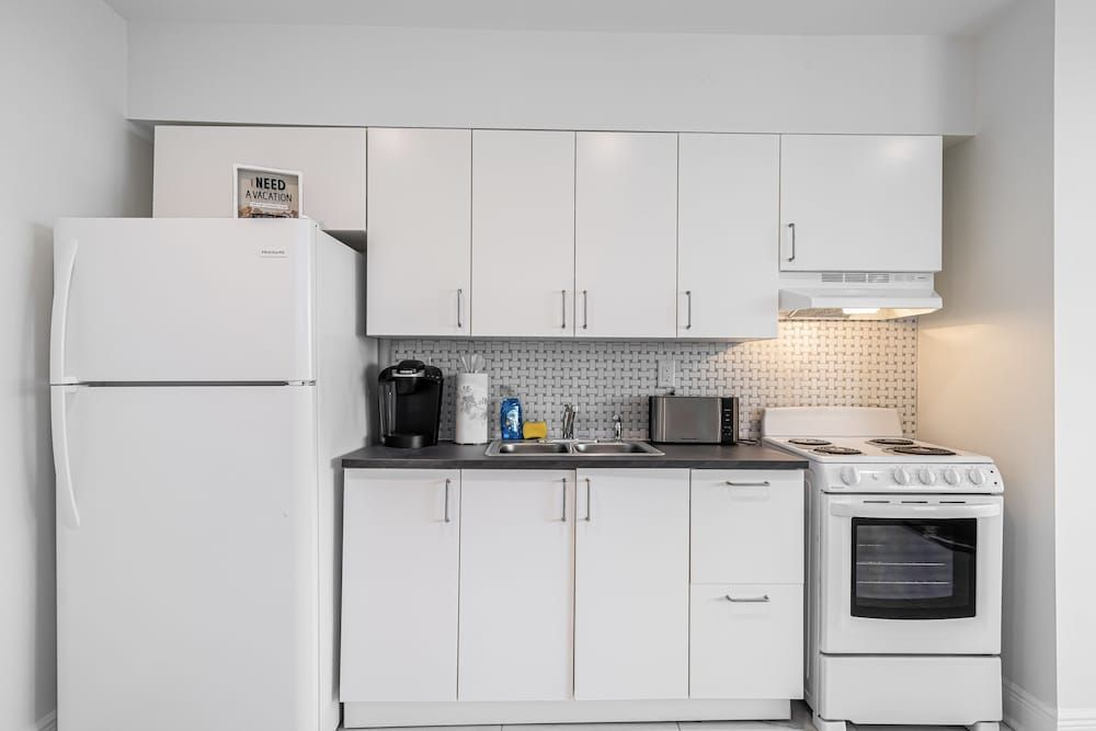 undefined Purple Pelican by Opus (Suite 1) 9