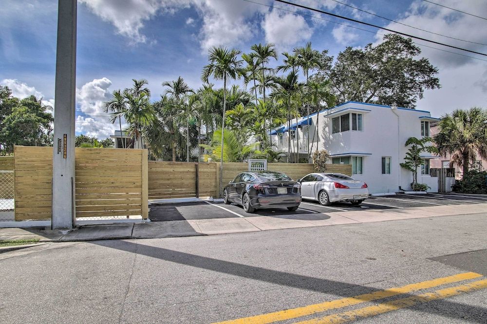 undefined Bright Ft Lauderdale Condo w/ Community Pool! 8