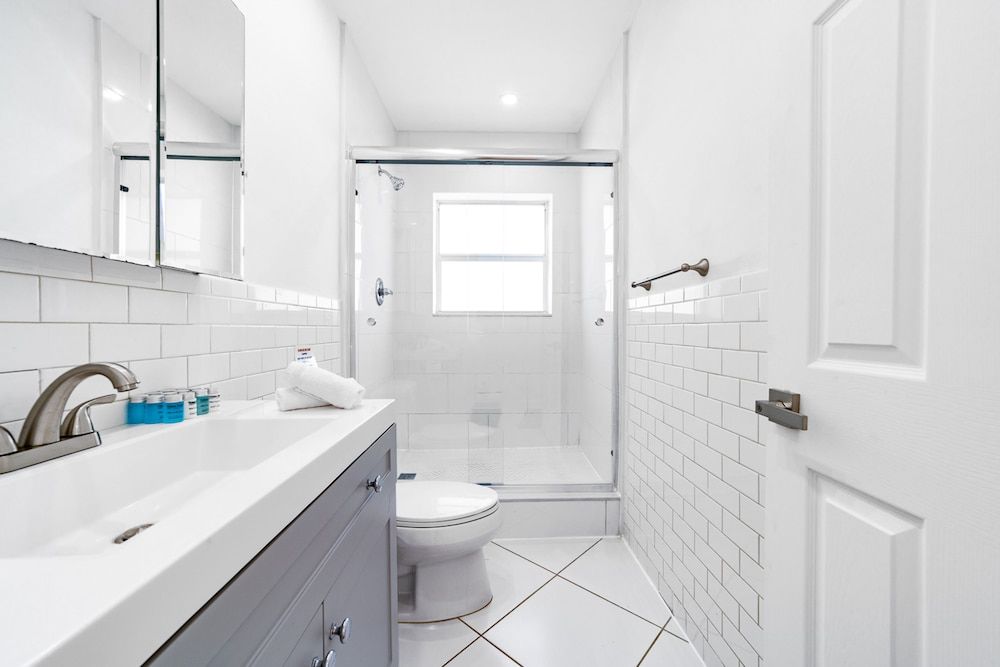 The Blue Parrot Superior Apartment 7